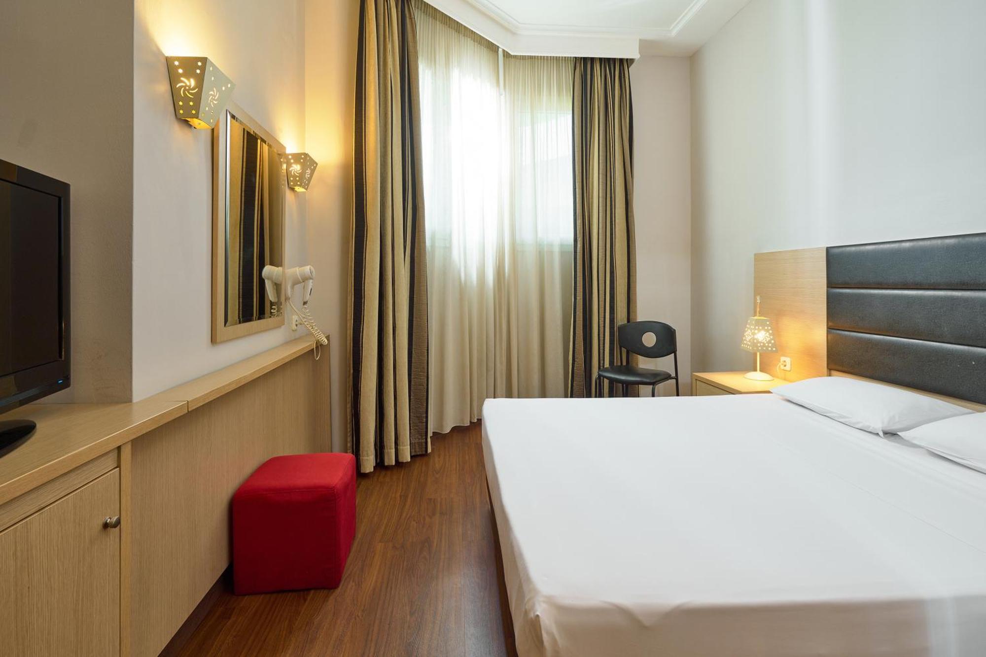 Iris Hotel ثيرمي المظهر الخارجي الصورة