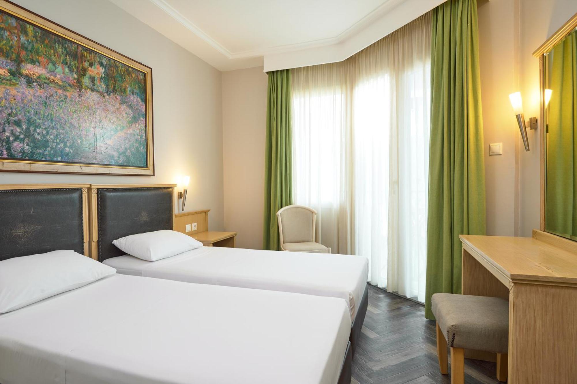 Iris Hotel ثيرمي المظهر الخارجي الصورة